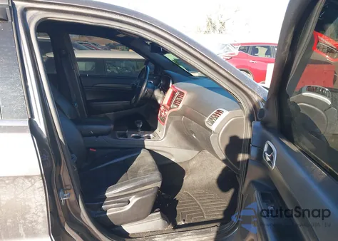 2015 Jeep Grand Cherokee Altitude z USA, uszkodzony, nr VIN 1C4RJFAG1FC948739